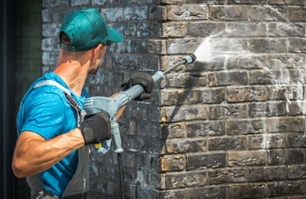 Cost of Commercial Building Washing in Metairie