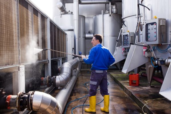 Cost of Business Pressure Washing in Metairie