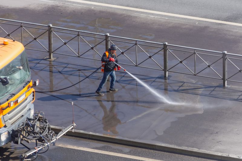 Asphalt Cleaning